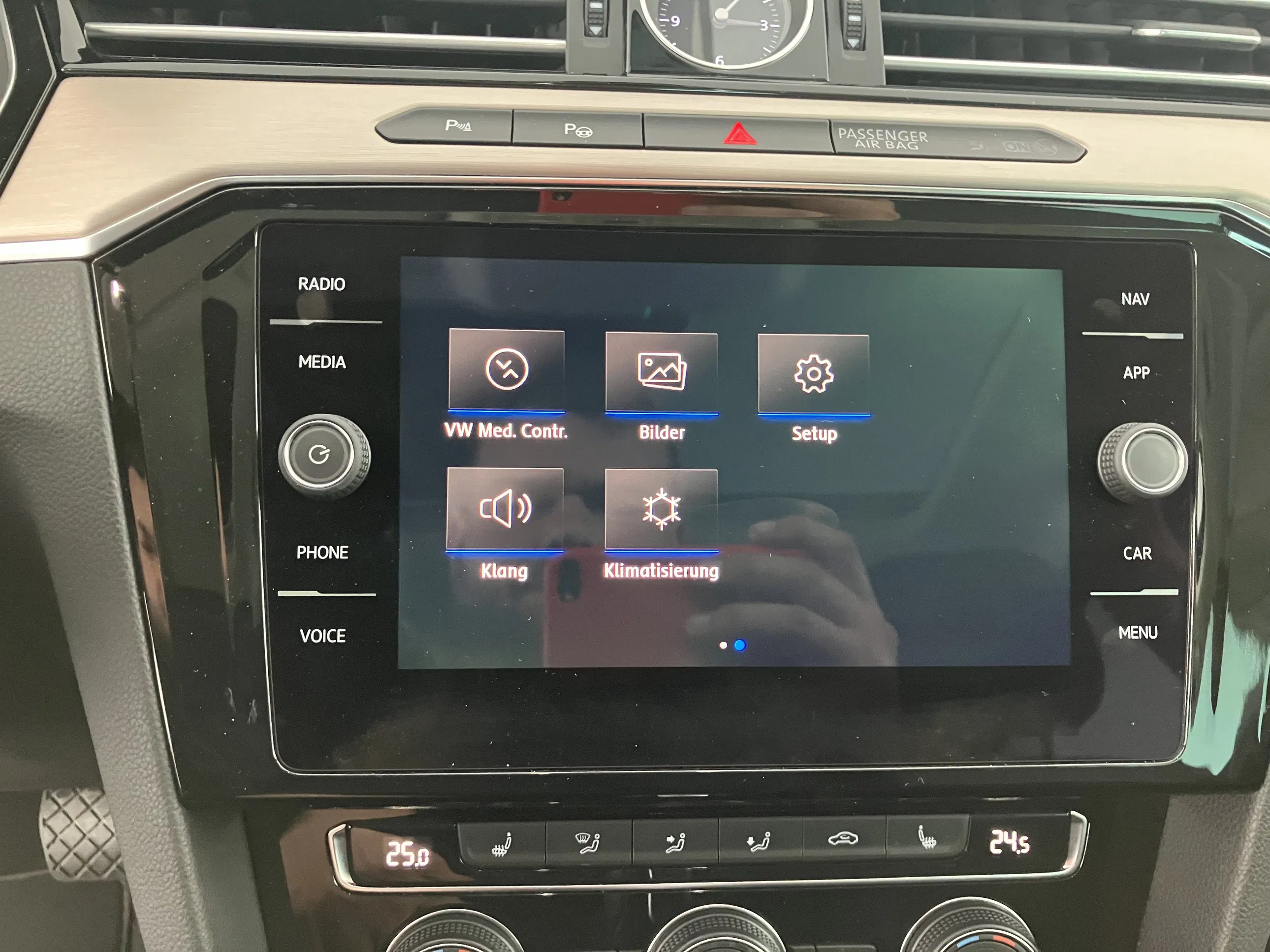 VW Passat 1.6 TDI BMT Highline | Bild 12 von 30