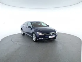 VW Passat 1.6 TDI BMT Highline | Thumbnail 25 von 30