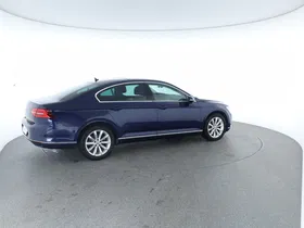VW Passat 1.6 TDI BMT Highline | Thumbnail 27 von 30
