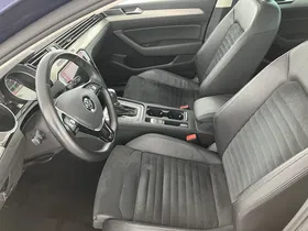 VW Passat 1.6 TDI BMT Highline | Thumbnail 4 von 30