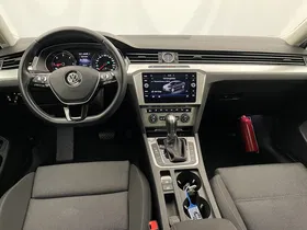 VW Passat 1.6 TDI BMT Comfortline | Thumbnail 15 von 29
