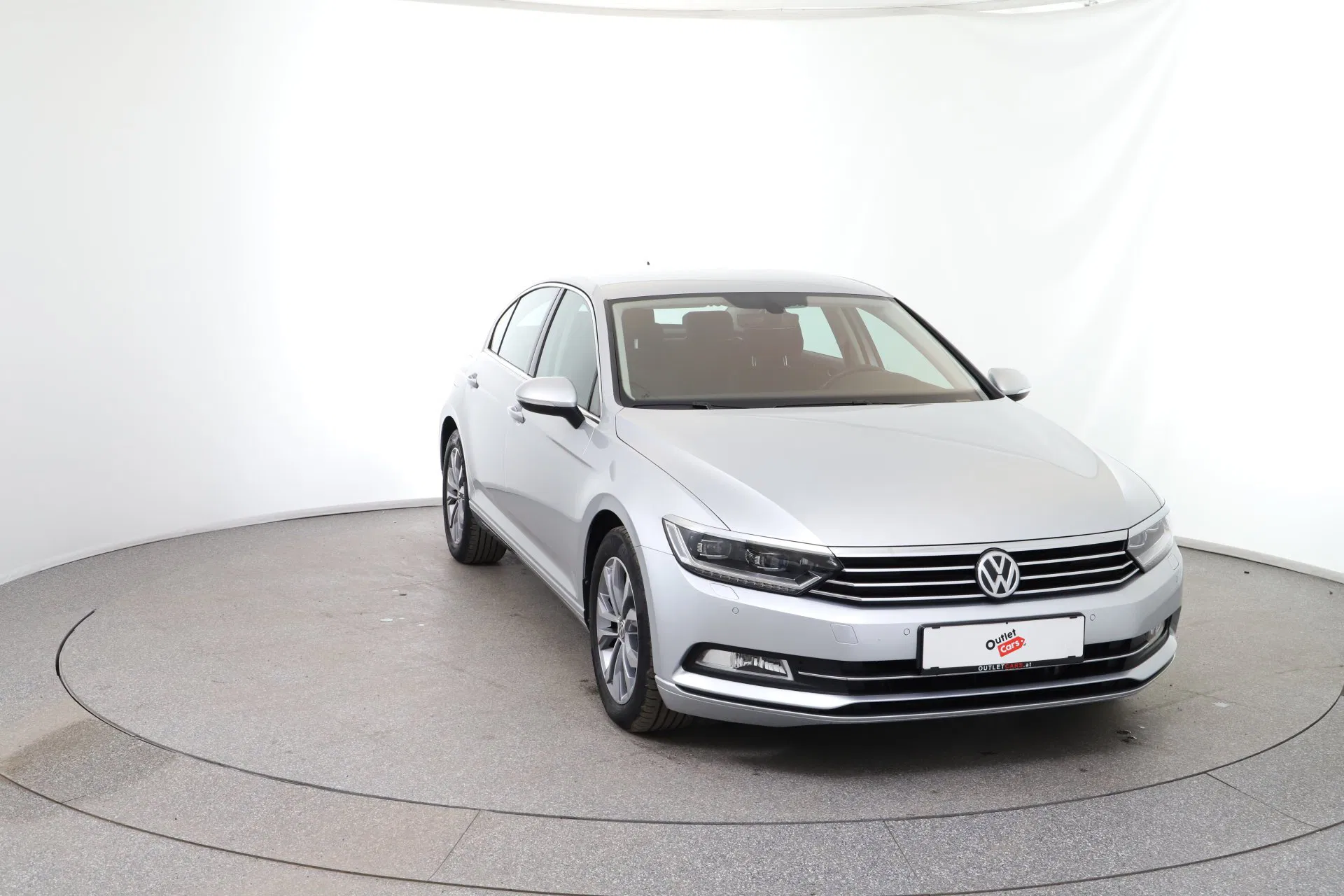 VW Passat 1.6 TDI BMT Comfortline | Bild 9 von 29