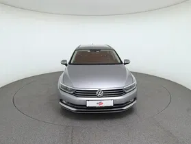 VW Passat Variant 1.6 TDI BMT Highline | Thumbnail 3 von 31