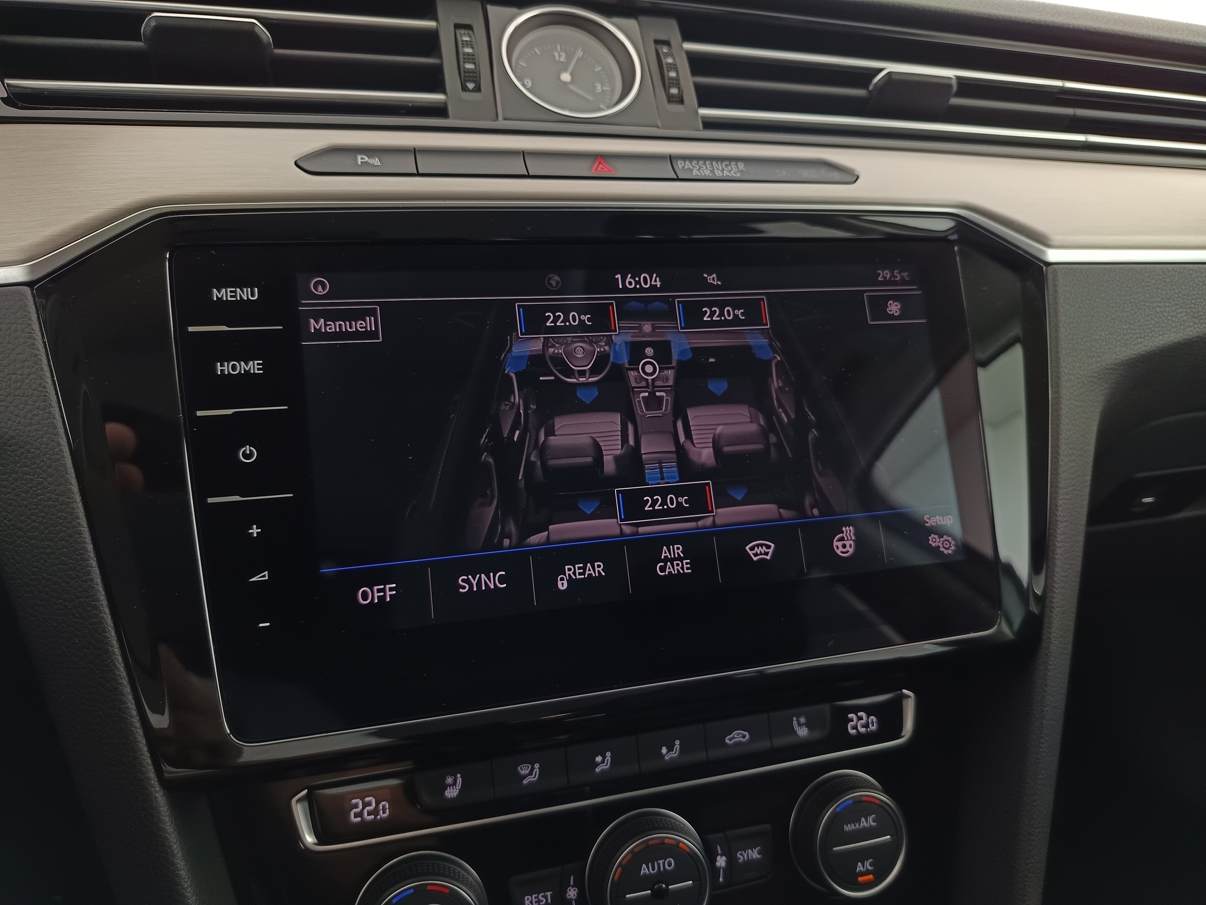 VW Passat Variant 1.6 TDI BMT Highline | Bild 22 von 31