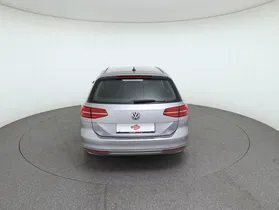 VW Passat Variant 1.6 TDI BMT Highline | Thumbnail 7 von 31