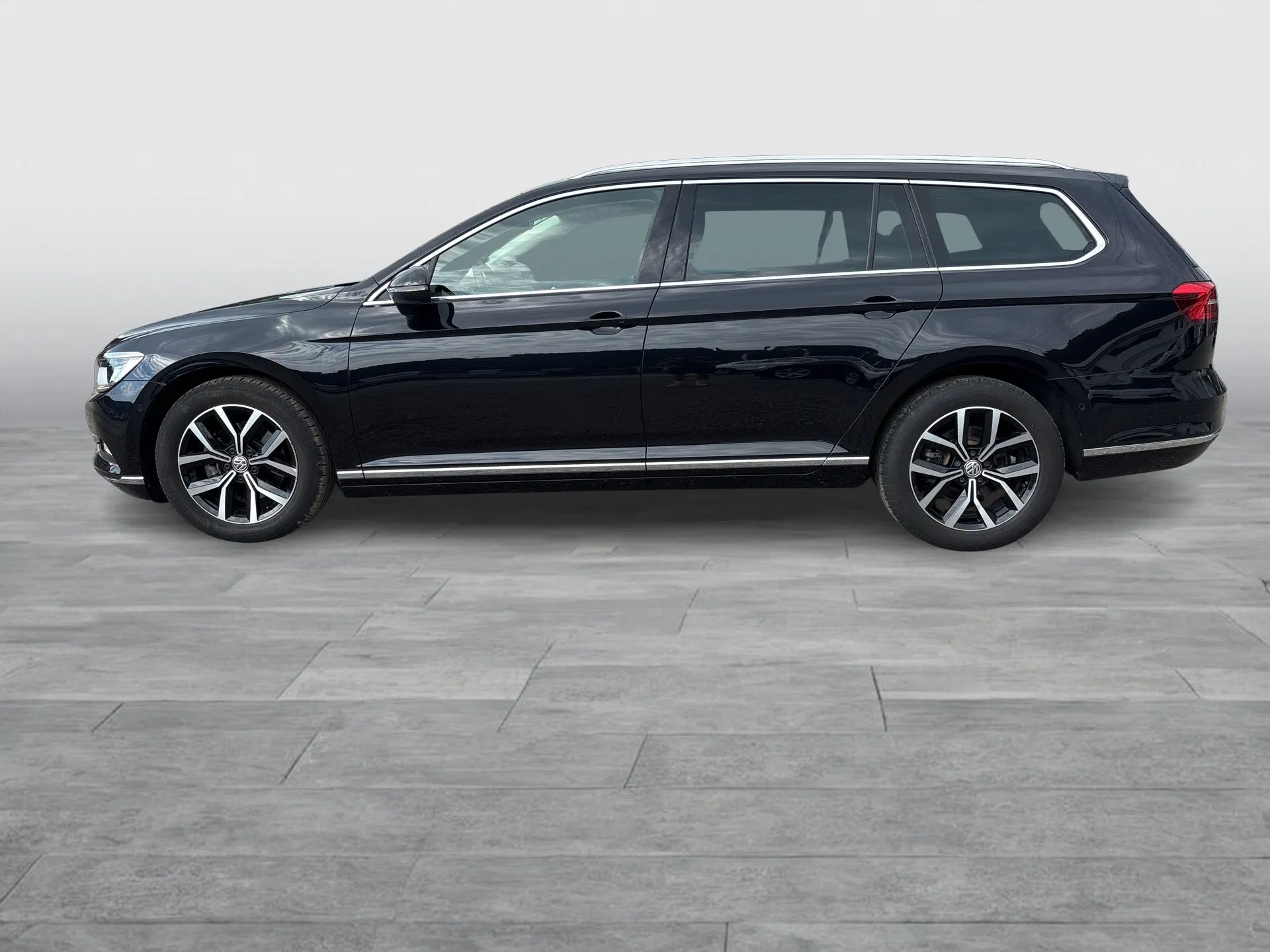 VW Passat Variant 2.0 TDI BMT Highline | Bild 3 von 31