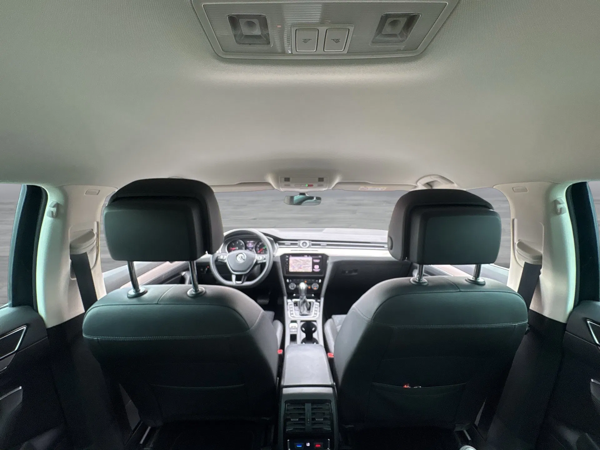 VW Passat Variant 2.0 TDI BMT Highline | Bild 10 von 31