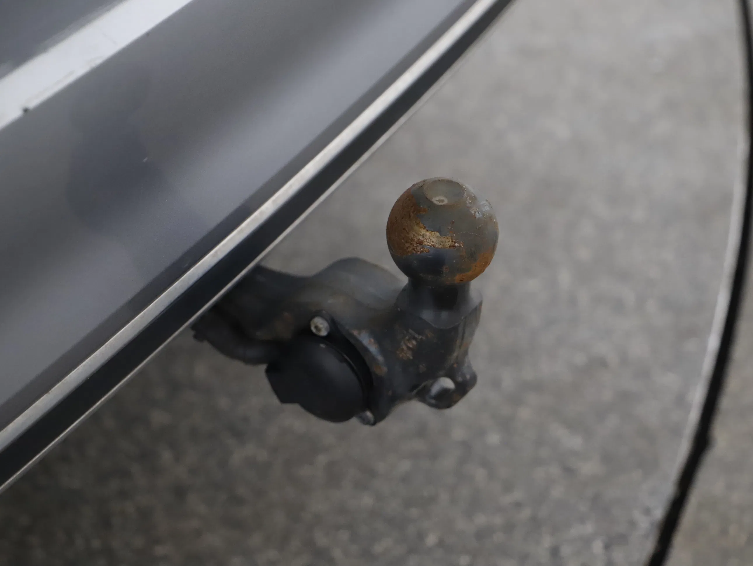 VW Passat Variant 2.0 TDI BMT Elegance | Bild 28 von 29