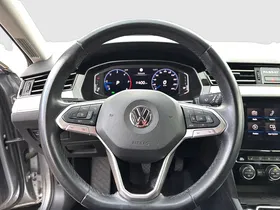 VW Passat Variant 2.0 TDI BMT Elegance | Thumbnail 15 von 31