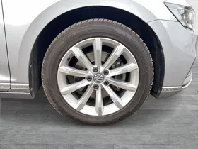 VW Passat Variant 2.0 TDI BMT Elegance | Thumbnail 8 von 31