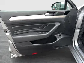 VW Passat Variant 2.0 TDI BMT Elegance | Thumbnail 9 von 31