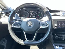 VW Passat Variant 2.0 TDI BMT Elegance | Thumbnail 22 von 31