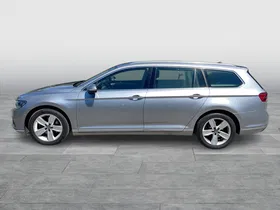 VW Passat Variant 2.0 TDI BMT Elegance | Thumbnail 27 von 31