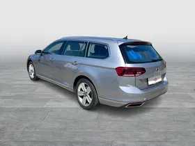 VW Passat Variant 2.0 TDI BMT Elegance | Thumbnail 4 von 31