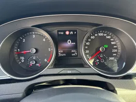 VW Passat Variant 2.0 TDI 4Motion BMT Business | Thumbnail 15 von 23