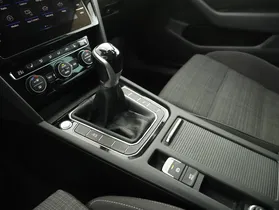 VW Passat Variant 1.5 TSI BMT Business | Thumbnail 23 von 26