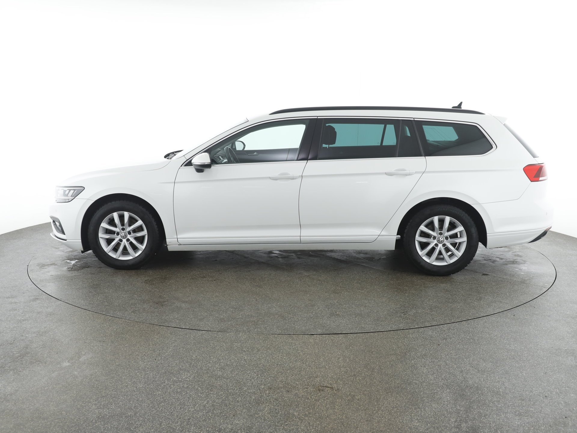 VW Passat Variant 1.5 TSI BMT Business | Bild 8 von 26