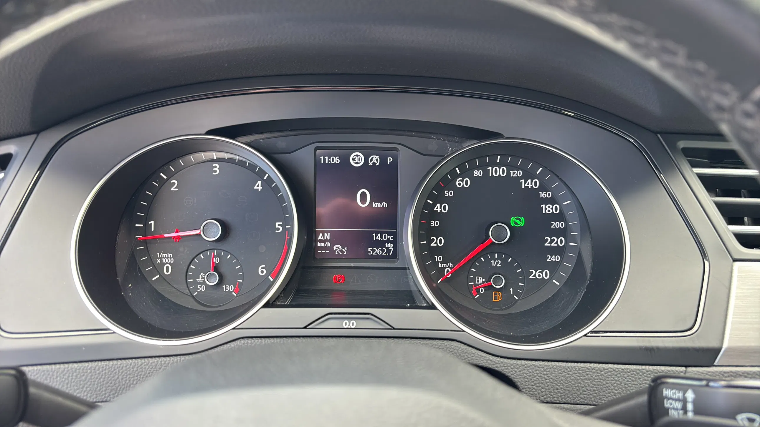 VW Passat Lim. 1.6 TDI | Bild 13 von 22