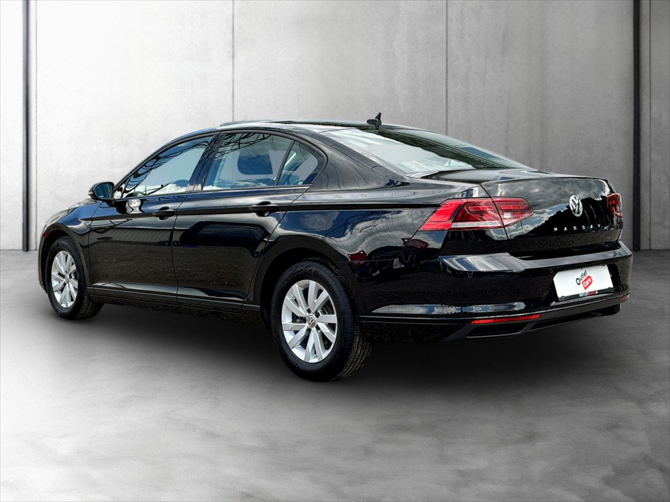 VW Passat Lim. 1.6 TDI | Bild 4 von 22