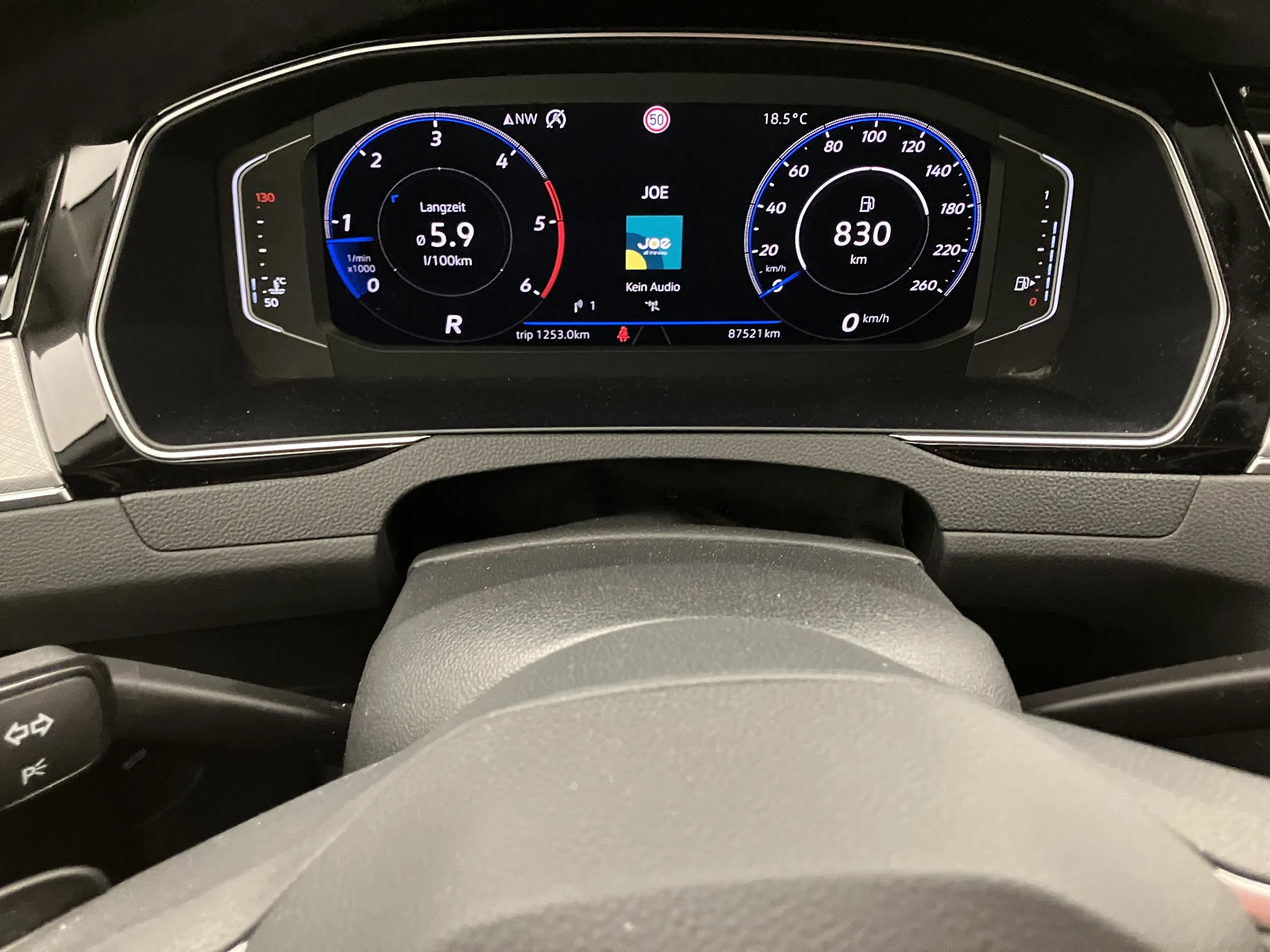 VW Passat 1.6 TDI BMT Business | Bild 16 von 31