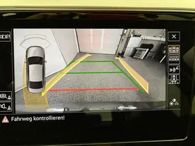 VW Passat 1.6 TDI BMT Business | Thumbnail 23 von 31