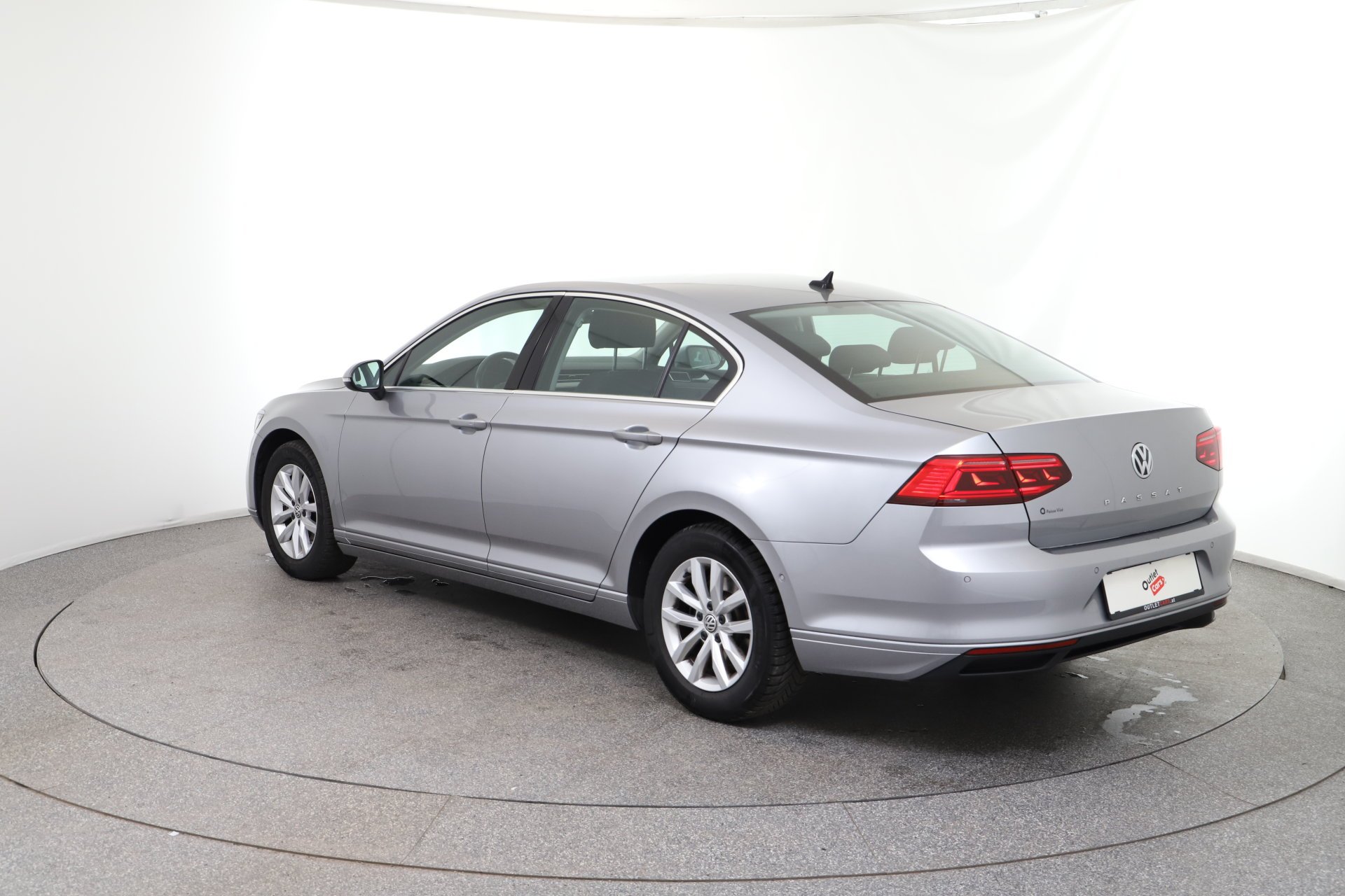 VW Passat 1.6 TDI BMT Business | Bild 4 von 31