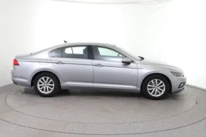 VW Passat 1.6 TDI BMT Business | Thumbnail 7 von 31