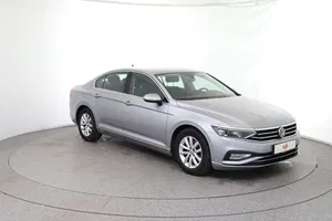 VW Passat 1.6 TDI BMT Business | Thumbnail 8 von 31