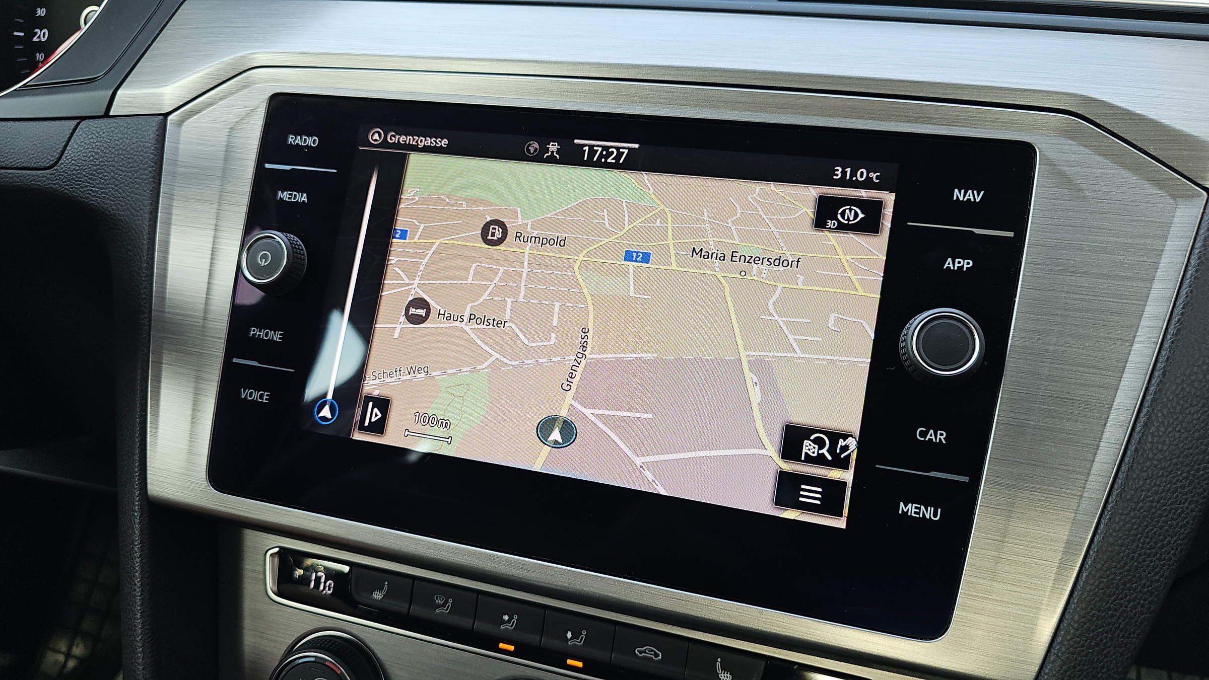 VW Passat 1.6 TDI DSG BMT | Bild 14 von 19