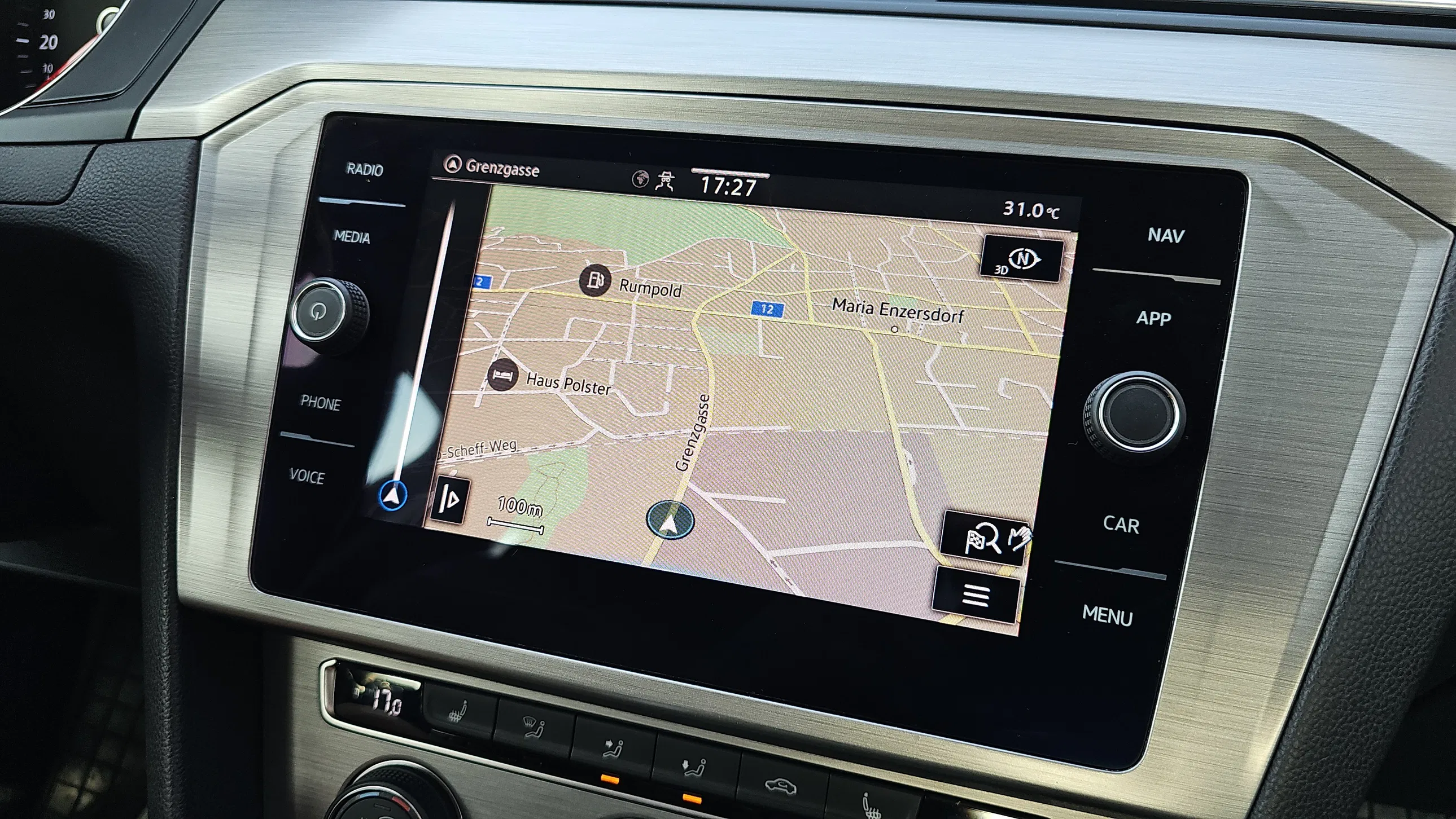 VW Passat 1.6 TDI DSG BMT | Bild 14 von 19