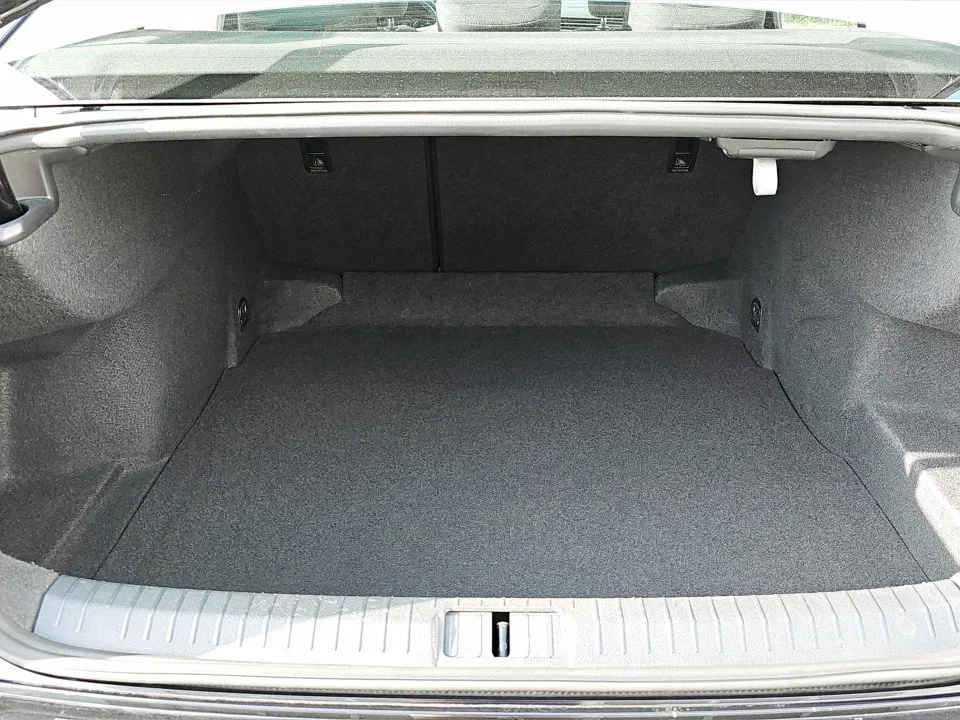 VW Passat 1.6 TDI DSG BMT | Bild 19 von 19