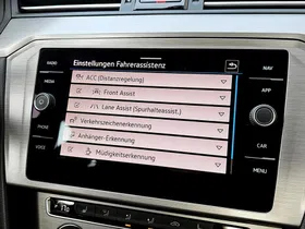 VW Passat 1.6 TDI DSG BMT | Thumbnail 16 von 19