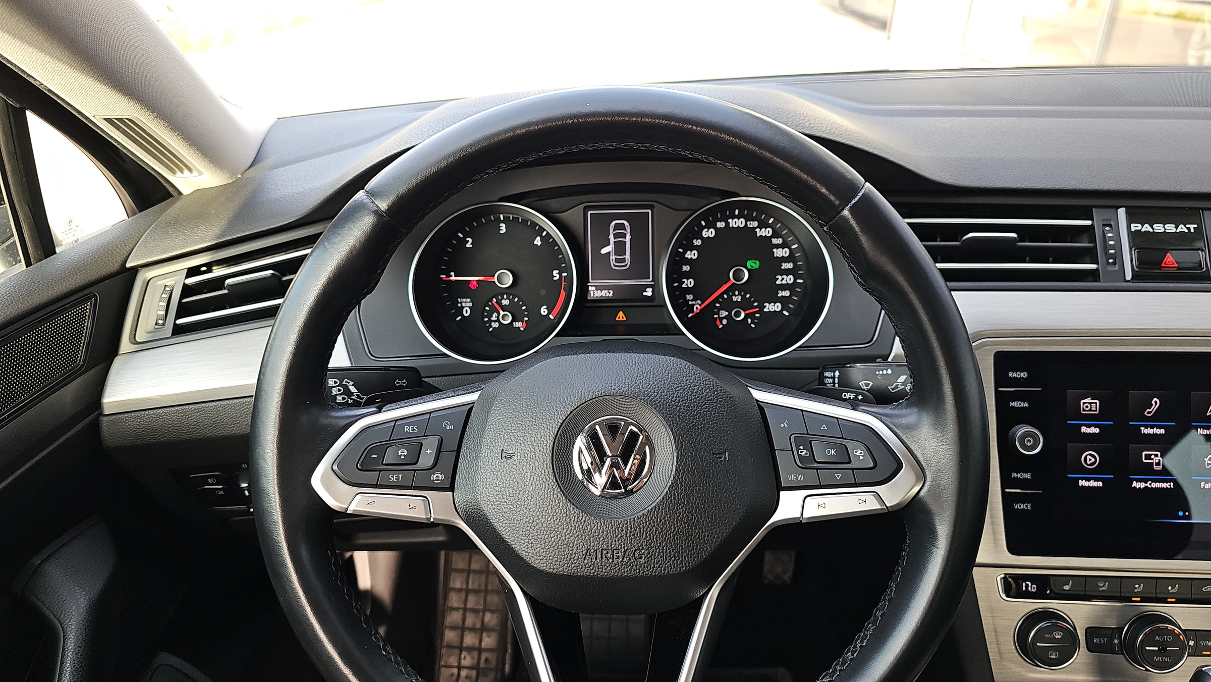 VW Passat 1.6 TDI DSG BMT | Bild 11 von 19