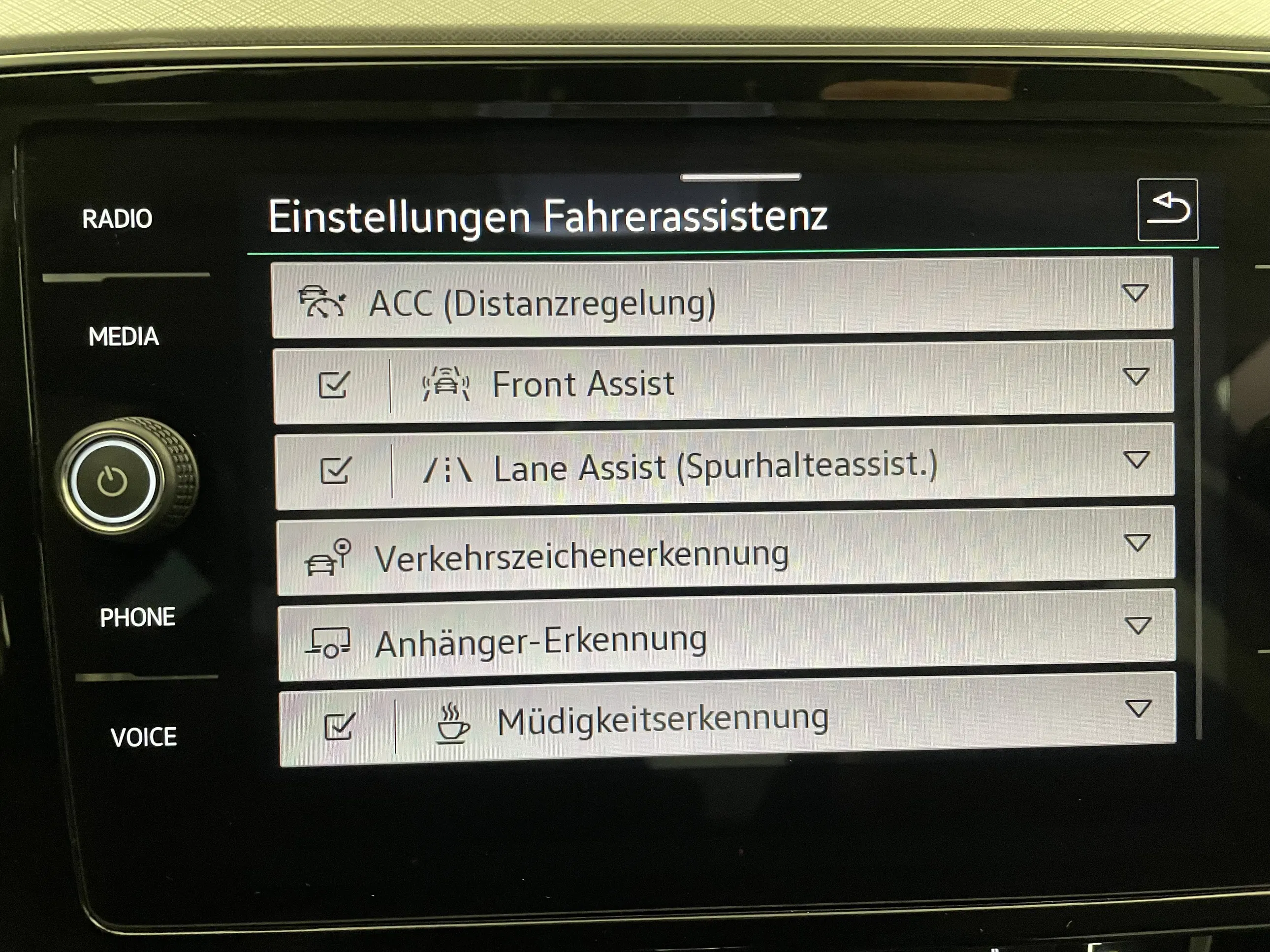 VW Passat 1.4 TSI GTE | Bild 16 von 31