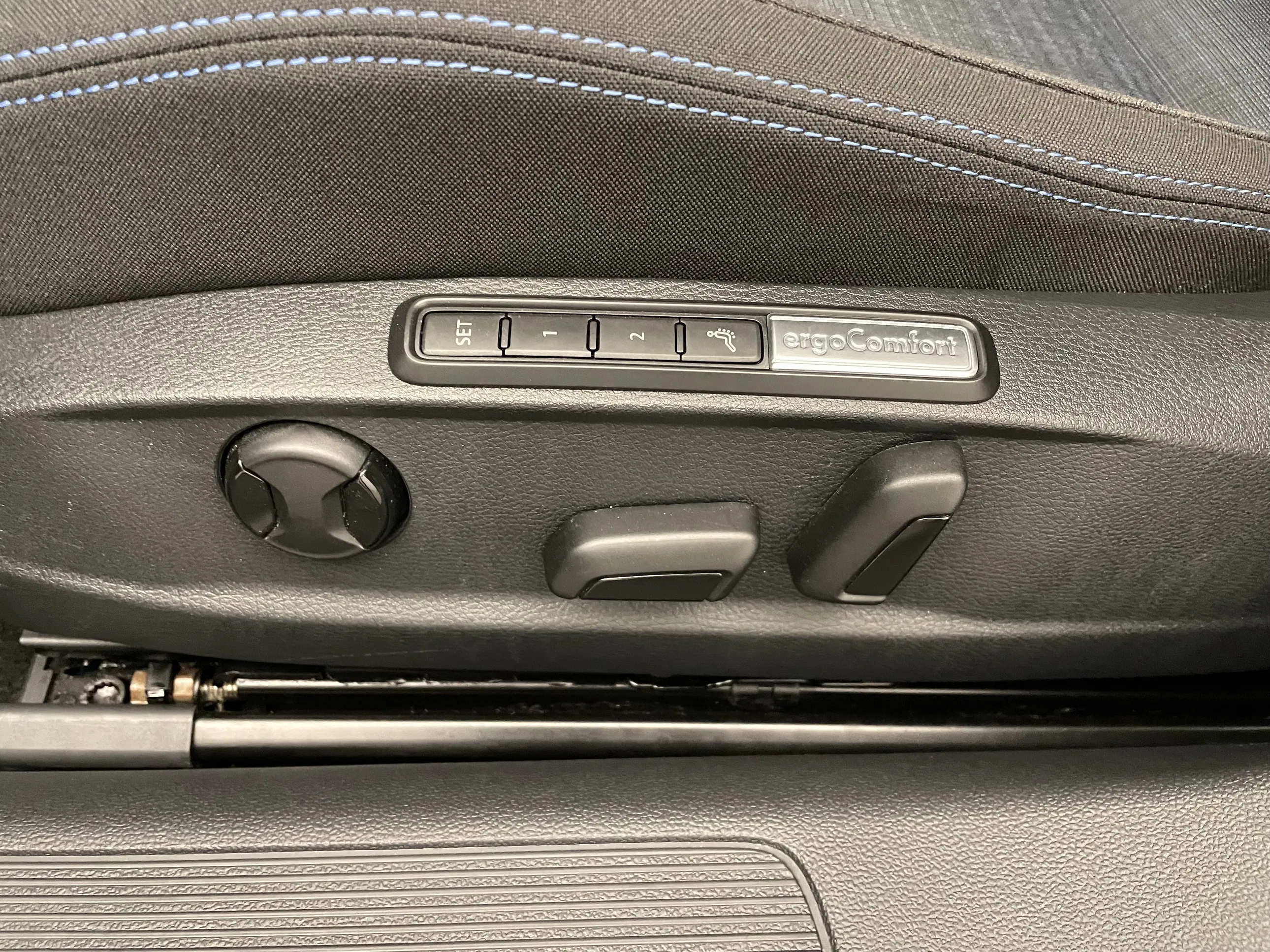 VW Passat 1.4 TSI GTE | Bild 24 von 31