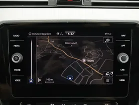 VW Passat Variant 2.0 TDI BMT Business | Thumbnail 16 von 24