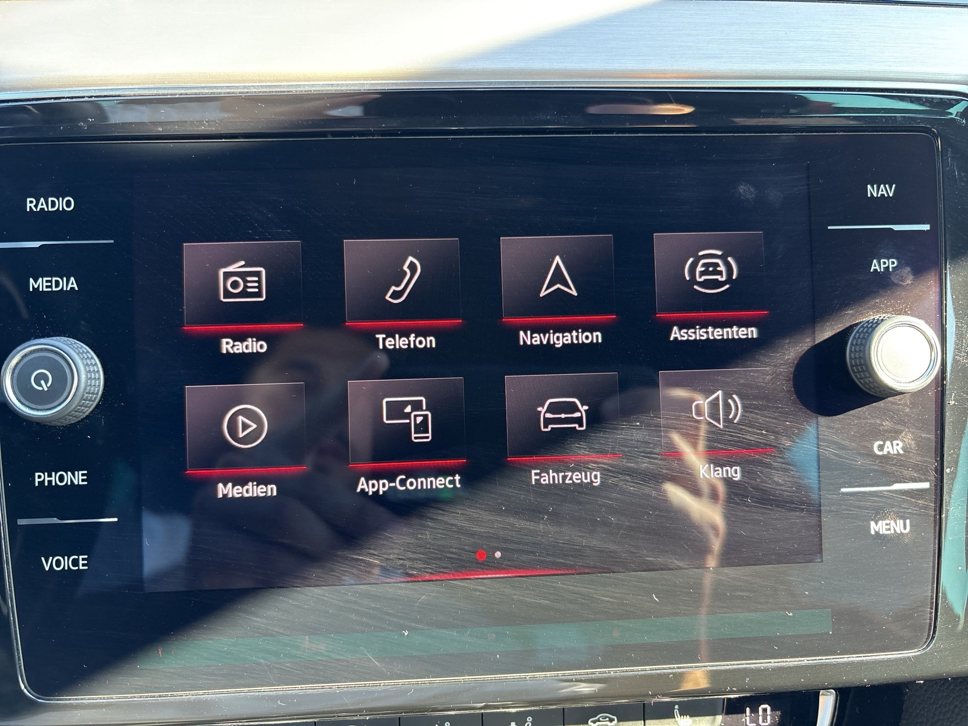 VW Passat Variant Highline TDI SCR DSG | Bild 16 von 27