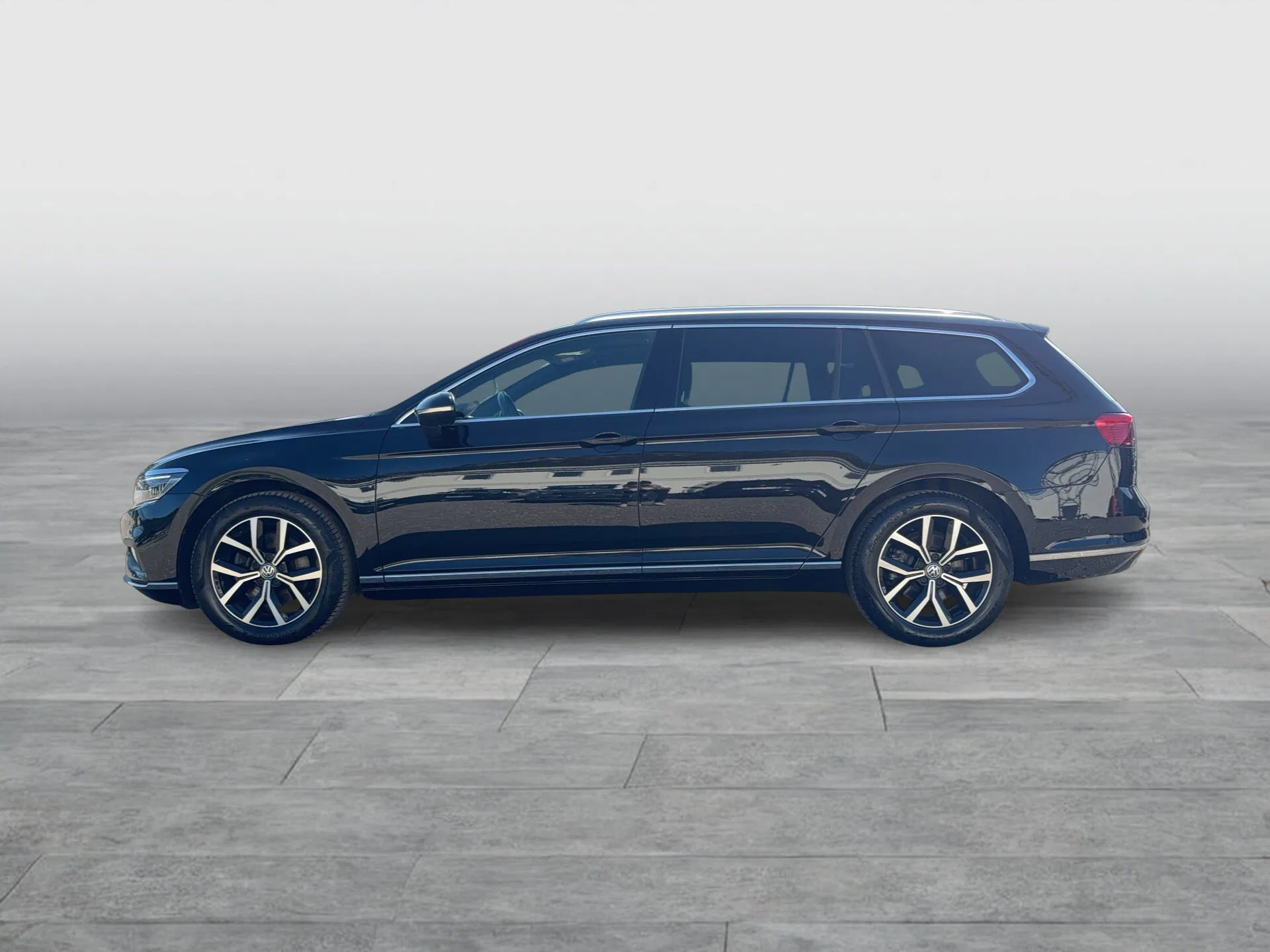 VW Passat Variant Highline TDI SCR DSG | Bild 3 von 27
