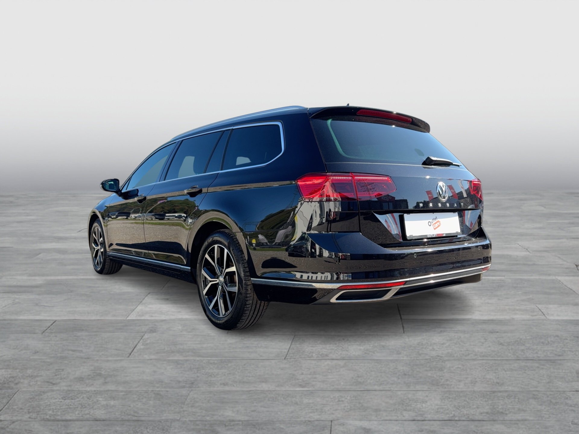 VW Passat Variant Highline TDI SCR DSG | Bild 4 von 27