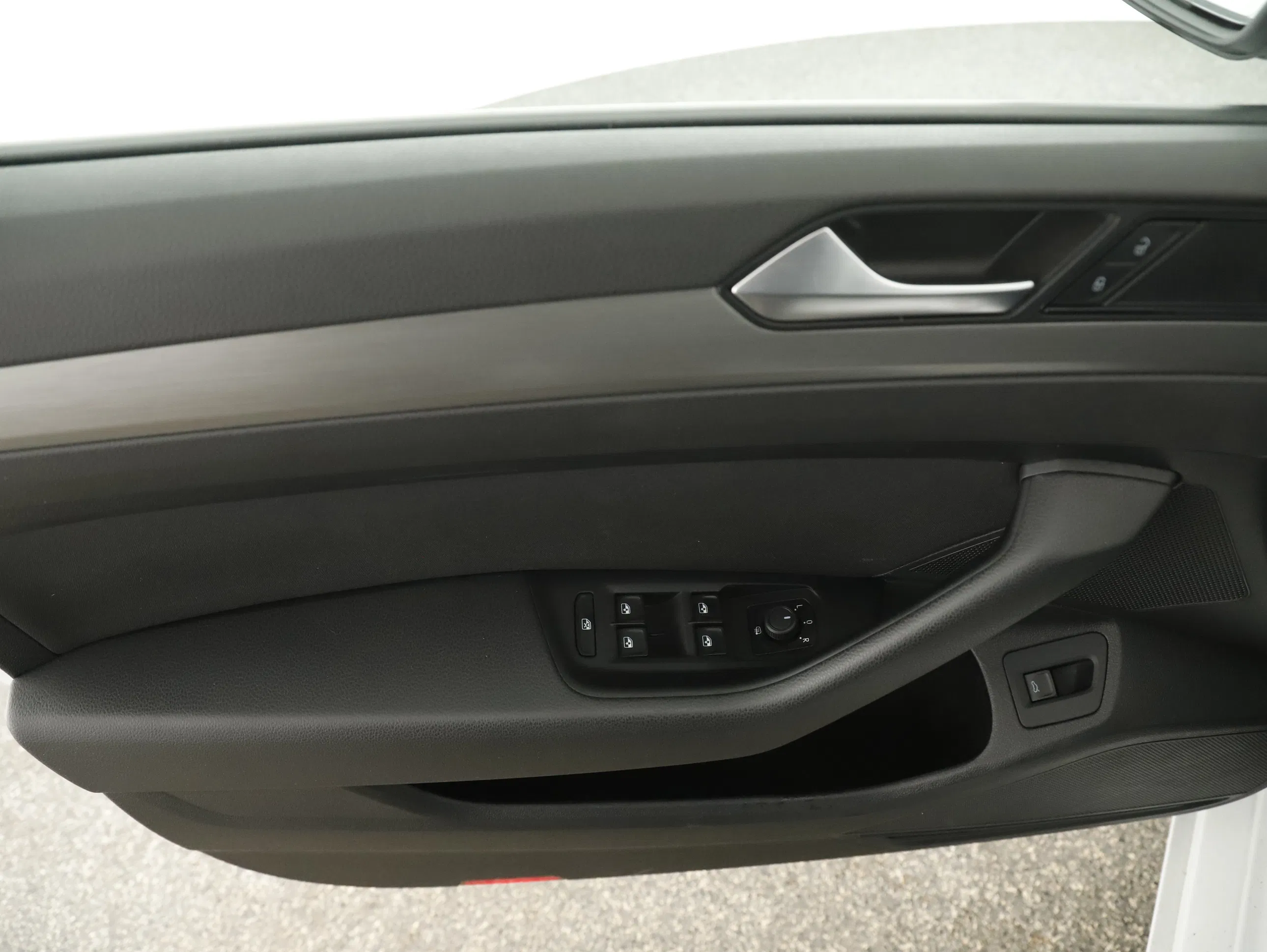 VW Passat Variant 2.0 TDI BMT | Bild 11 von 30