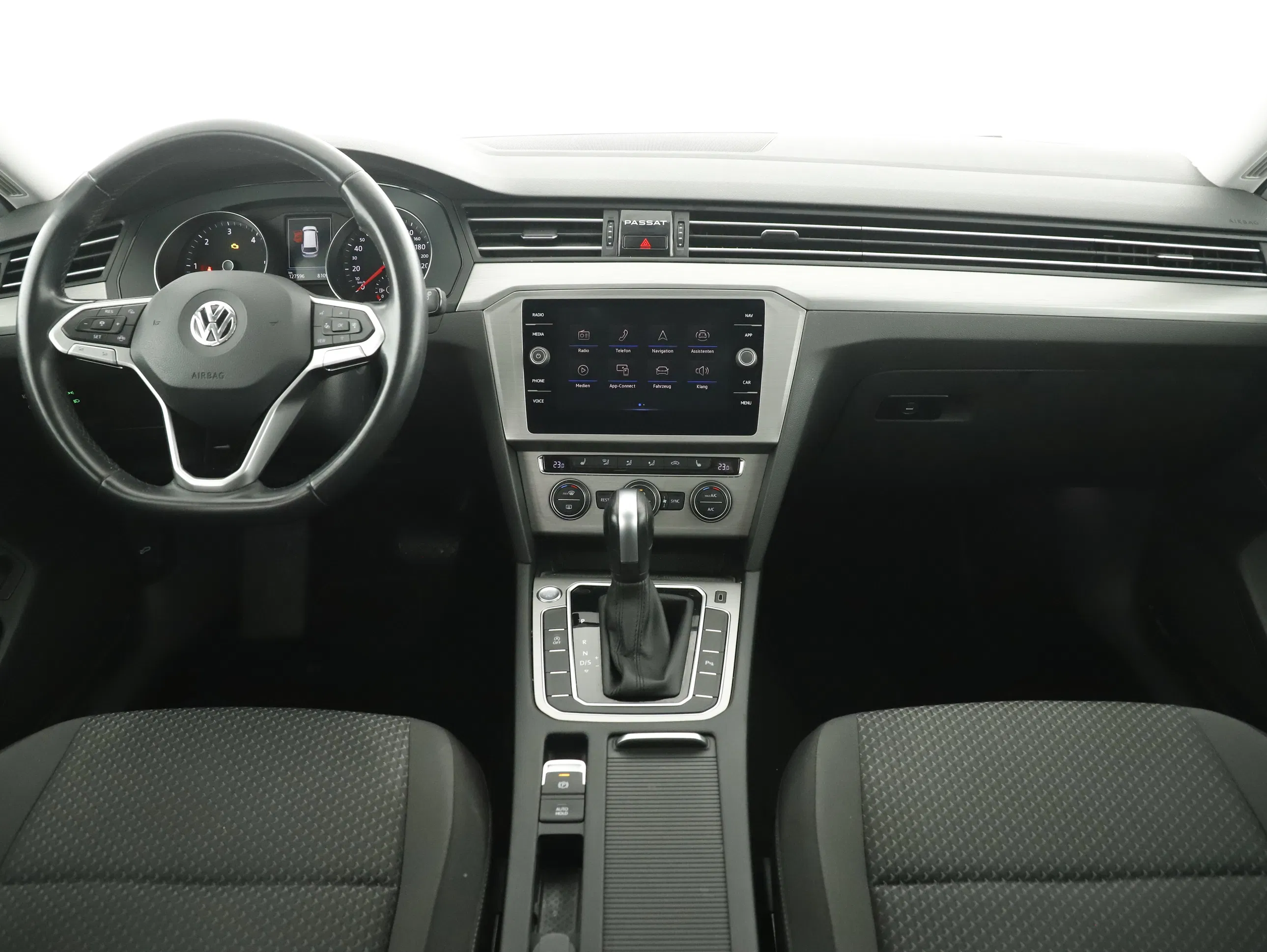 VW Passat Variant 2.0 TDI BMT | Bild 14 von 30