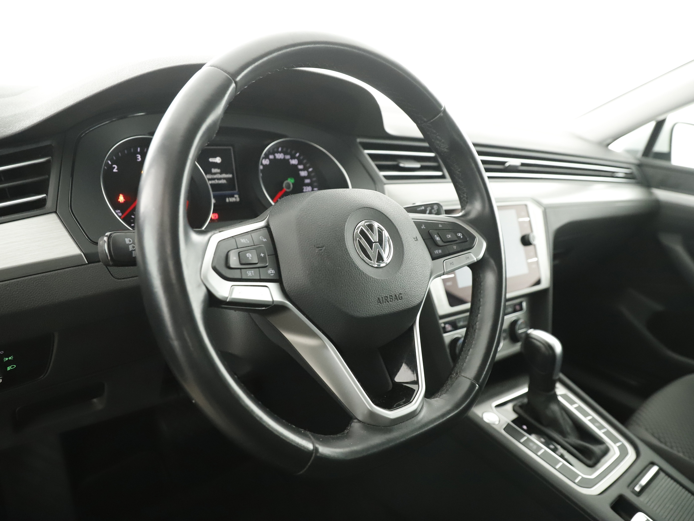 VW Passat Variant 2.0 TDI BMT | Bild 15 von 30