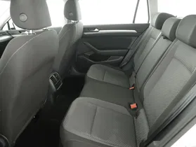 VW Passat Variant 2.0 TDI BMT | Thumbnail 25 von 30