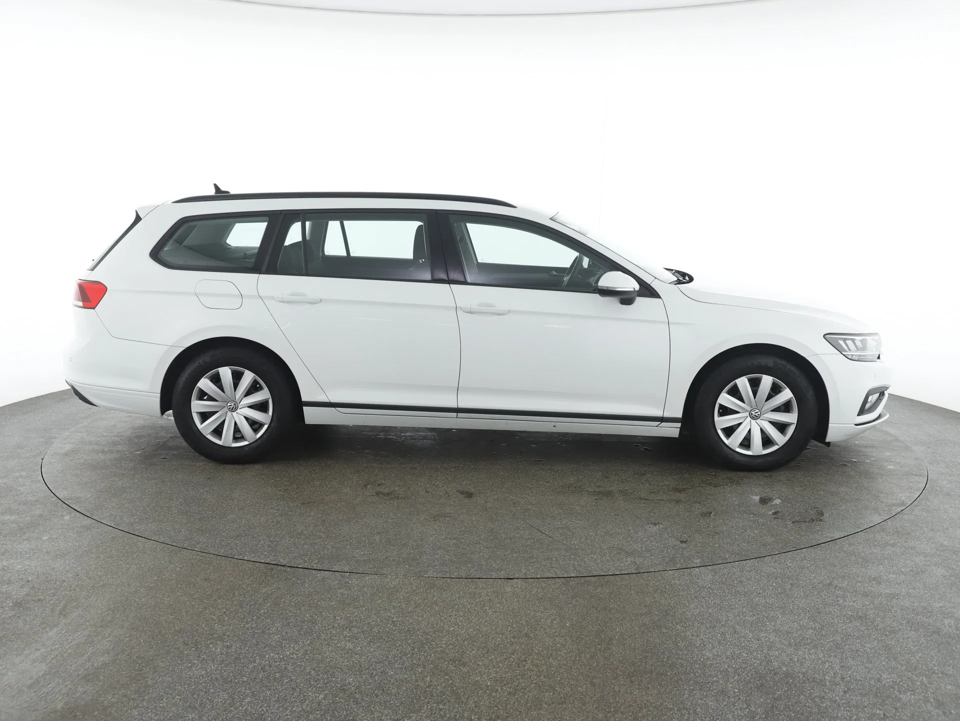 VW Passat Variant 2.0 TDI BMT | Bild 5 von 30