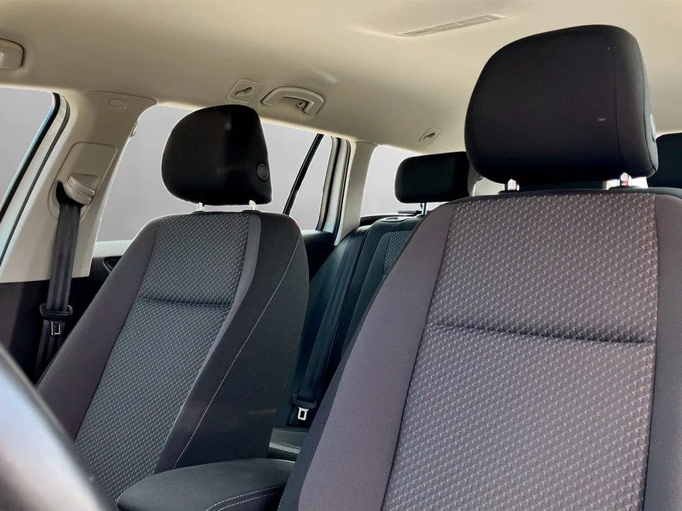 VW Passat Variant 2.0 TDI BMT | Bild 15 von 21