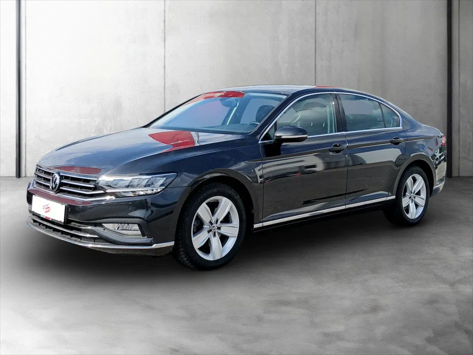 VW Passat 2.0 TDI 4M DSG | Bild 2 von 22