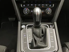 VW Passat 2.0 TDI 4Motion BMT Elegance | Thumbnail 24 von 26