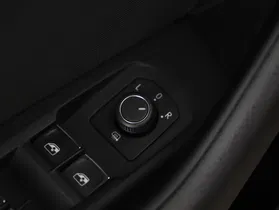 VW Passat Variant 1.4 TSI GTE | Thumbnail 12 von 29