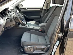 VW Passat Var 1.4 TSI | Thumbnail 11 von 24