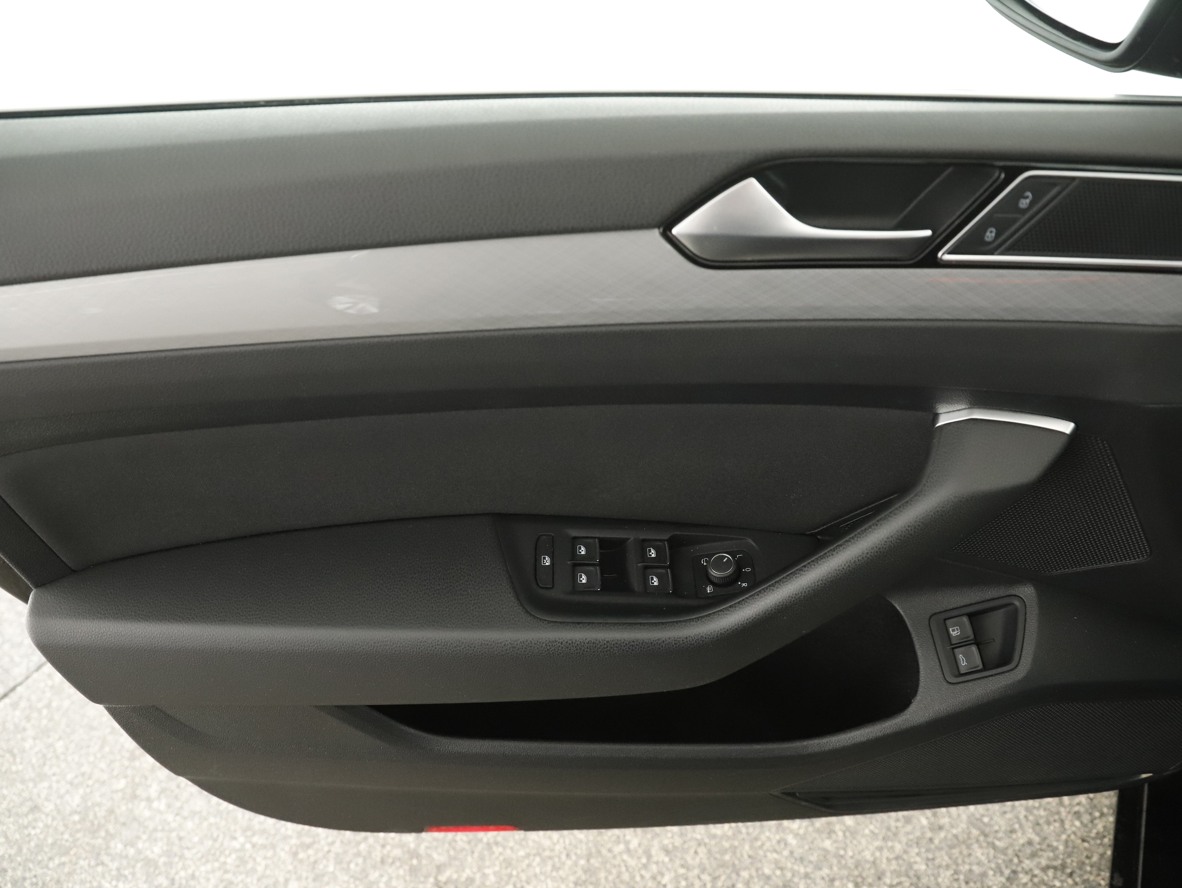 VW Passat Variant 1.4 TSI GTE | Bild 11 von 31